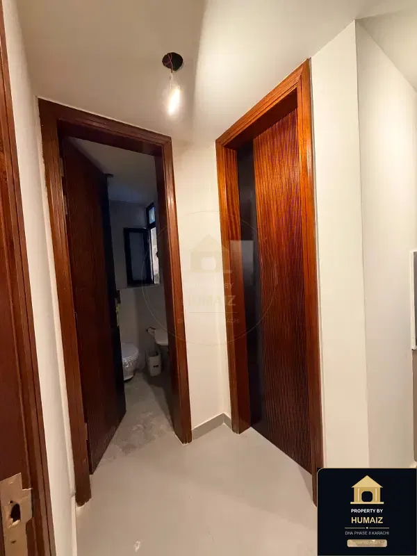 222 Sq. Yd. Corporate Office Space (Brand New, 2 Bath, Unit 2) in DHA Phase 8 For Rent in DHA Phase 8 Karachi — Photograph 6