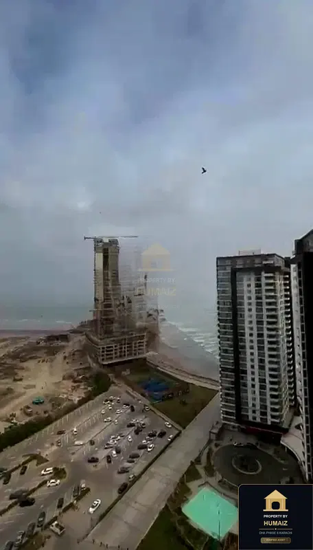 4-Bedroom Luxury Apartment (Sea Facing, 4 Bath, Suite 15) at Coral Towers For Sale in DHA Phase 8 Karachi — Photograph 2