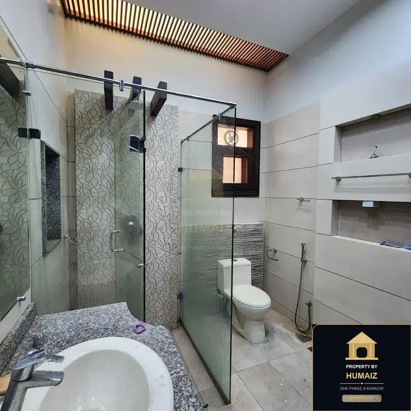 500 Sq. Yd. 6-Bedroom Luxury Villa in Khayaban-e-Tipu Sultan For Rent in DHA Phase 8 Karachi — Photograph 13
