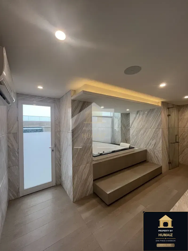 5-Bed Luxury Penthouse (Penthouse, 6 Bath, Suite 2) at The Arkadians For Sale in DHA Phase 8 Karachi — Photograph 6