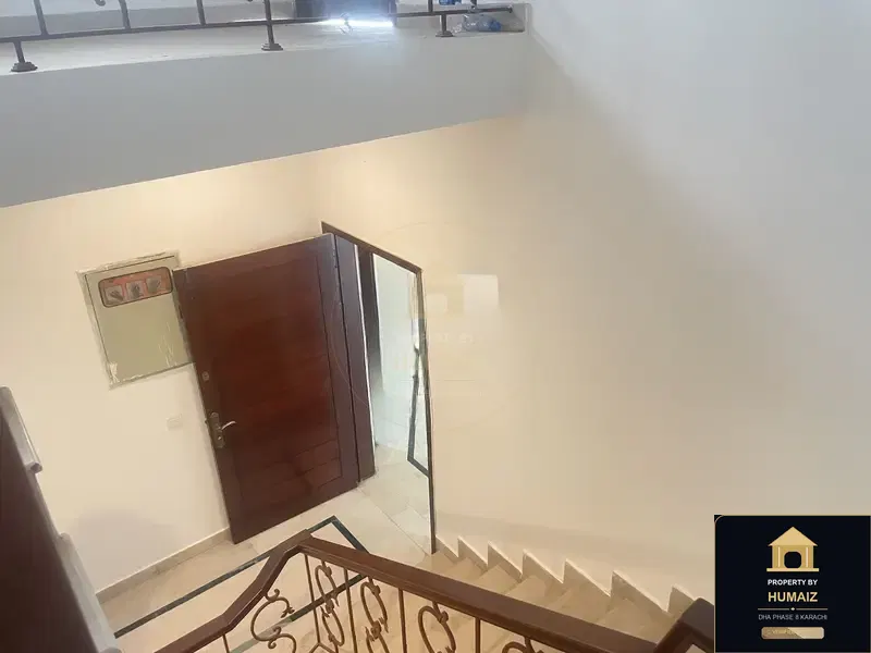 3-Bedroom Upper/Lower Portion (3 Bath, Unit 96) in DHA Phase 8 For Rent in DHA Phase 8 Karachi — Photograph 2