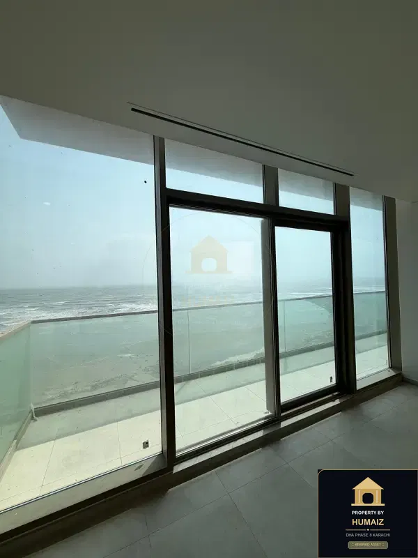 4-Bedroom Luxury Apartment at The Views North Tower For Sale in DHA Phase 8 Karachi — Photograph 45