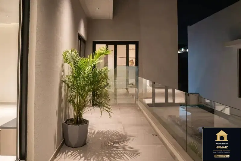500 Sq. Yd. 6-Bedroom Luxury Villa (West Open, 6 Bath, Residence 1) on Zulfiqar Commercial For Sale in DHA Phase 8 Karachi — Photograph 12