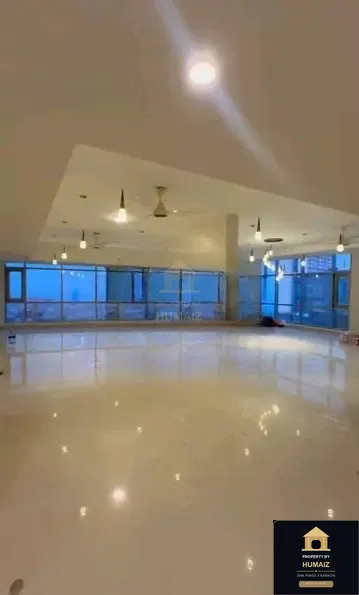 2-Bed Luxury Penthouse (Sea Facing, 2 Bath, Suite 1) at Reef Towers For Rent in DHA Phase 8 Karachi — Photograph 2