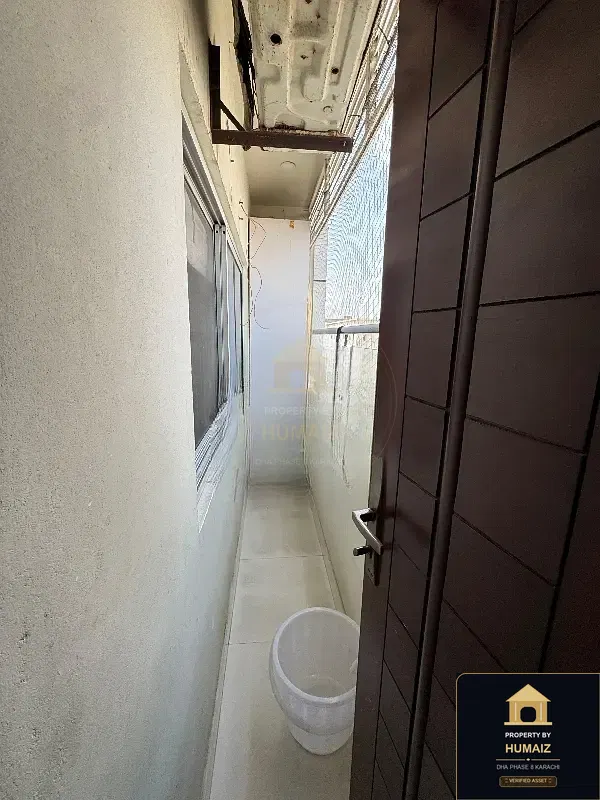 3-Bedroom Luxury Apartment (3 Bath, Suite 43) on Al-Murtaza Commercial For Sale in DHA Phase 8 Karachi — Photograph 5