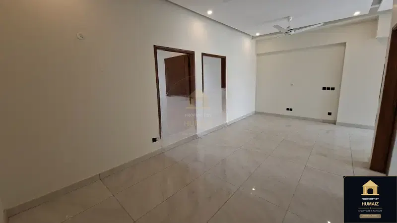 3-Bedroom Luxury Apartment (4 Bath, Suite 9) in DHA Phase 8 For Rent in DHA Phase 8 Karachi — Photograph 3