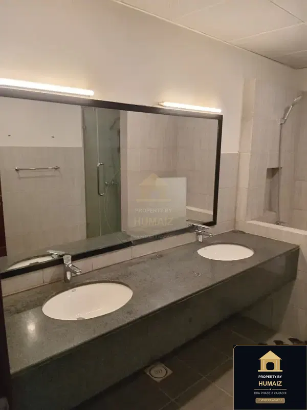 2-Bed Luxury Penthouse (Sea Facing, 4 Bath, Suite 3) at Reef Towers For Rent in DHA Phase 8 Karachi — Photograph 38
