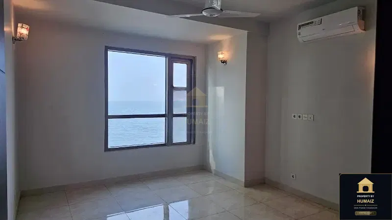 2-Bedroom Luxury Apartment (Sea Facing, 4 Bath, Suite 1) at Pearl Towers For Sale in DHA Phase 8 Karachi — Photograph 16