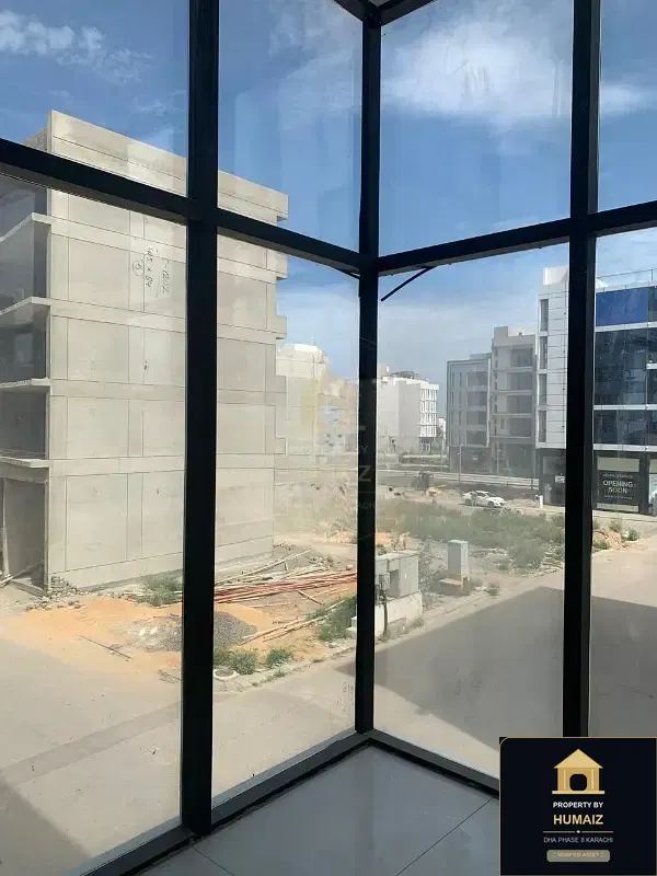 81 Sq. Yd. Corporate Office Space on Al-Murtaza Commercial For Rent in DHA Phase 8 Karachi — Photograph 4