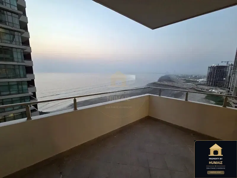 4-Bedroom Luxury Apartment (Sea Facing, 5 Bath, Suite 3) at Reef Towers For Rent in DHA Phase 8 Karachi — Photograph 20