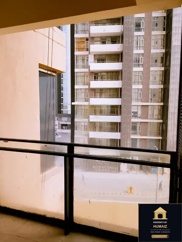 2-Bedroom Luxury Apartment (Sea Facing, 2 Bath, Suite 5) at Coral Towers For Rent in DHA Phase 8 Karachi — Photograph 10
