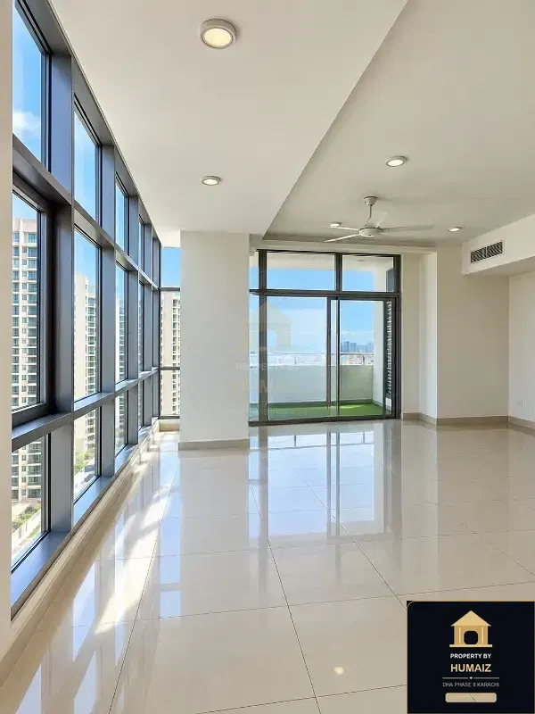 4-Bedroom Luxury Apartment (Sea Facing, 5 Bath, Suite 4) at Reef Towers For Rent in DHA Phase 8 Karachi — Photograph 5