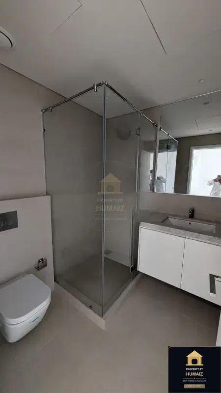 2-Bedroom Luxury Apartment (Sea Facing, 3 Bath, Suite 39) at The Views For Rent in DHA Phase 8 Karachi — Photograph 7