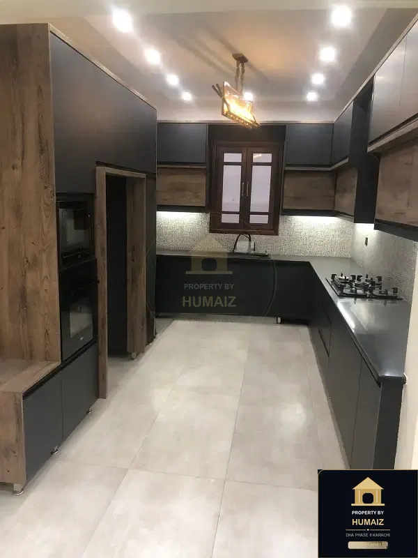 500 Sq. Yd. 4-Bedroom Luxury Villa (4 Bath, Residence 10) in DHA Phase 8 For Rent in DHA Phase 8 Karachi — Photograph 4
