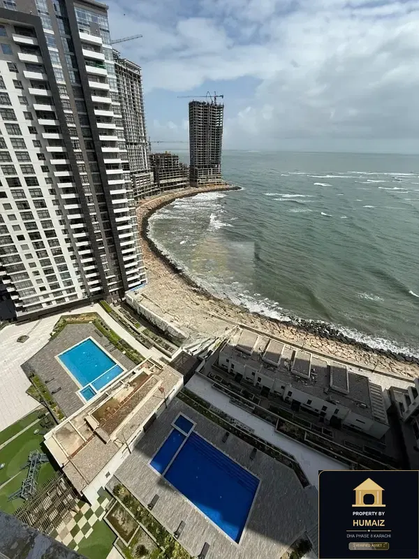 3-Bedroom Luxury Apartment (Sea Facing, 4 Bath, Suite 9) at Pearl Towers For Rent in DHA Phase 8 Karachi — Photograph 3