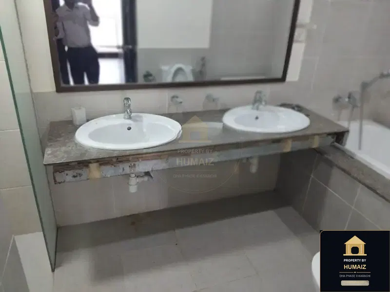 2-Bedroom Luxury Apartment (3 Bath, Suite 36) at Coral Towers For Sale in DHA Phase 8 Karachi — Photograph 25