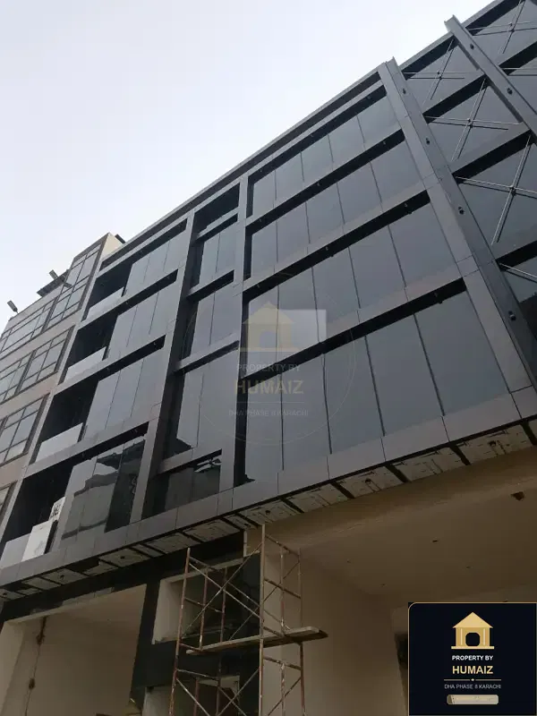 117 Sq. Yd. Corporate Office Space (Brand New, 1 Bath, Unit 1) on Zulfiqar Commercial For Sale in DHA Phase 8 Karachi — Photograph 2