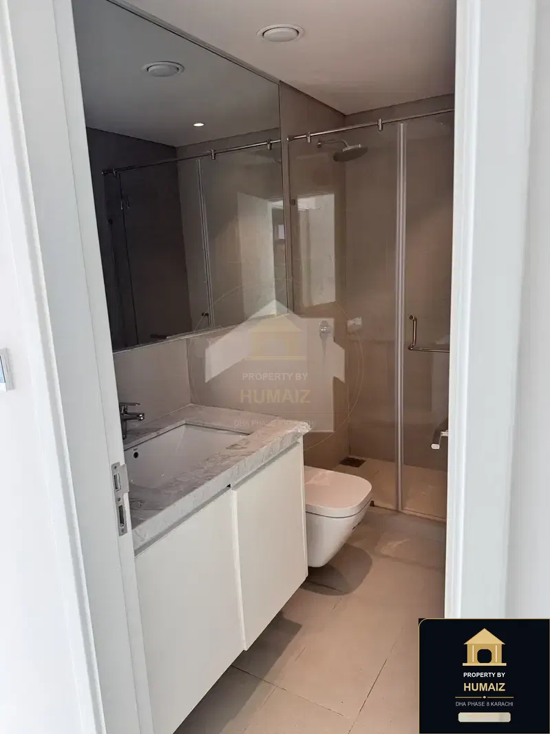 3-Bedroom Luxury Apartment (Sea Facing, 4 Bath, Suite 4) at Emaar Oceanfront For Rent in DHA Phase 8 Karachi — Photograph 15