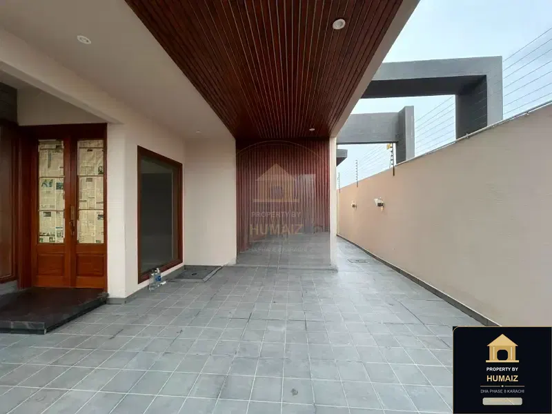300 Sq. Yd. 5-Bedroom Luxury Villa on Khayaban-e-Sahil For Sale in DHA Phase 8 Karachi — Photograph 28