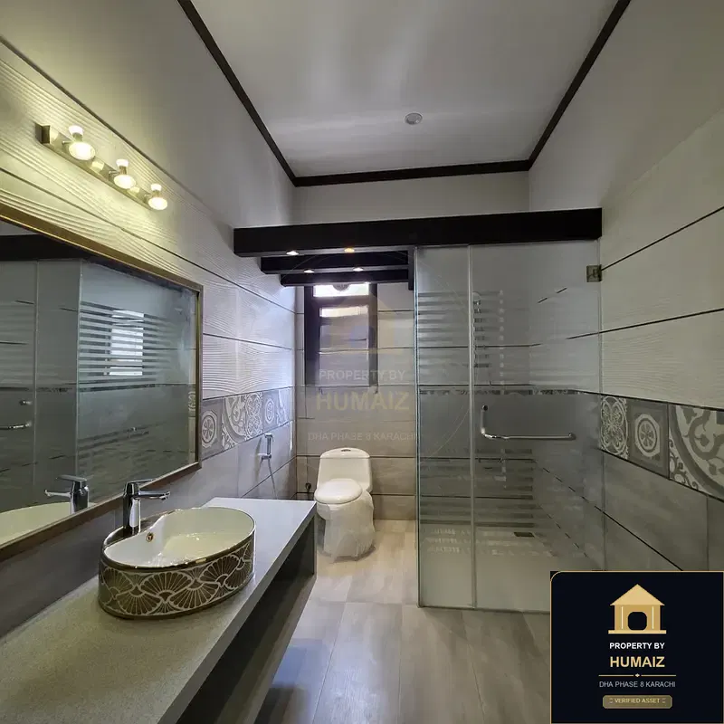 667 Sq. Yd. 6-Bedroom Luxury Villa in DHA Phase 8 For Sale in DHA Phase 8 Karachi — Photograph 10