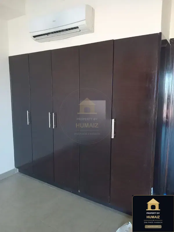 3-Bedroom Luxury Apartment (Sea Facing, 3 Bath, Suite 6) at Coral Towers For Sale in DHA Phase 8 Karachi — Photograph 9