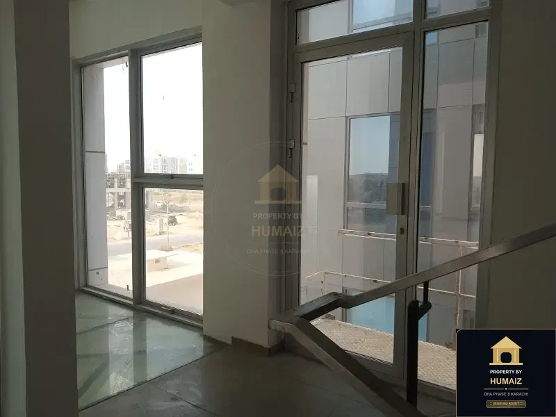 200 Sq. Yd. Commercial Building (Corner, 5 Bath, Unit 1) in DHA Phase 8 For Rent in DHA Phase 8 Karachi — Photograph 7