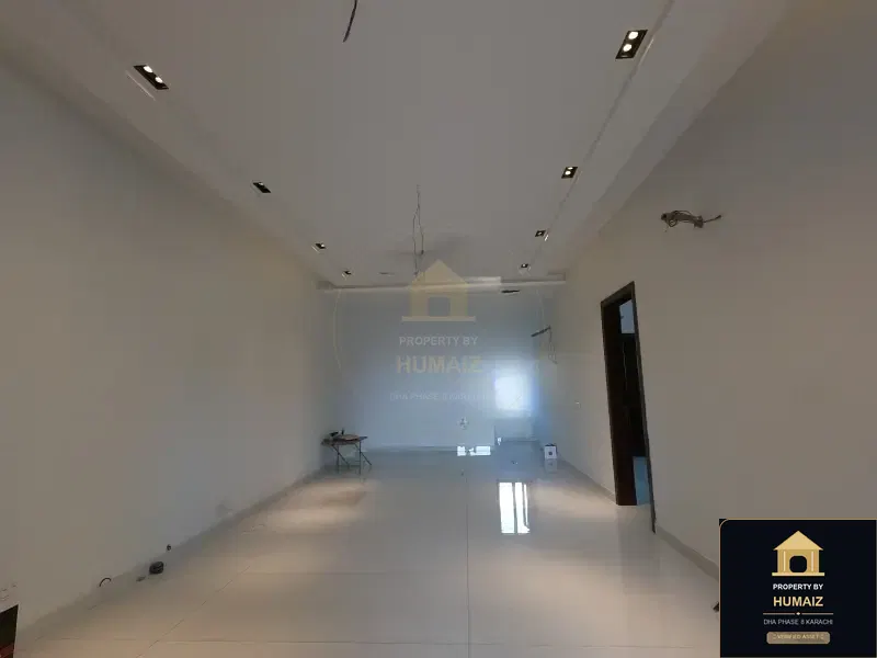 3,000 Sq. Yd. 10-Bedroom Luxury Villa on Khayaban-e-Iqbal For Sale in DHA Phase 8 Karachi — Photograph 4