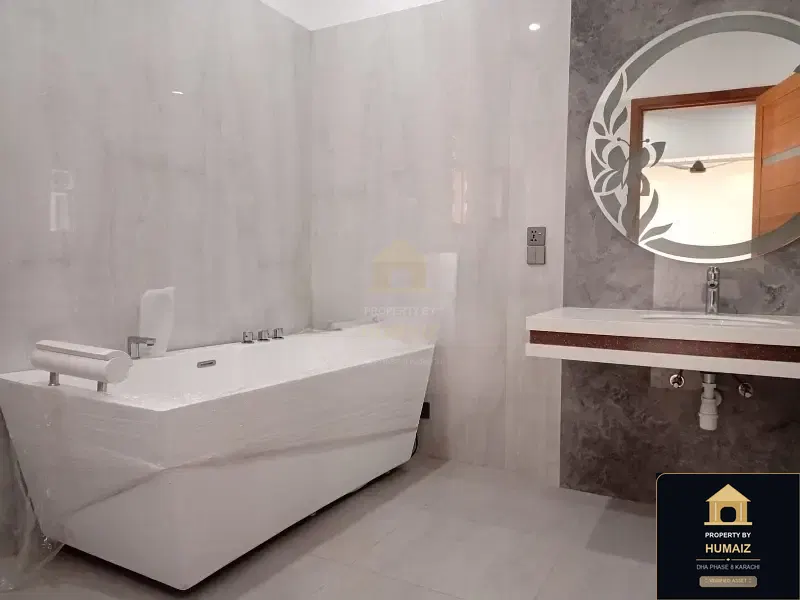 500 Sq. Yd. 5-Bedroom Luxury Villa (Private Pool, 5 Bath, Residence 31) in DHA Phase 8 For Sale in DHA Phase 8 Karachi — Photograph 20