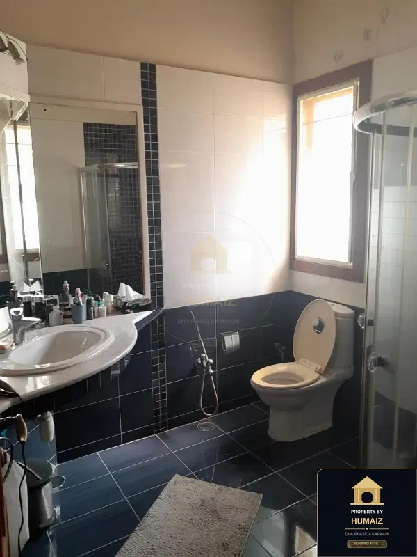 500 Sq. Yd. 6-Bedroom Luxury Villa (Boulevard Facing, 7 Bath, Residence 18) in DHA Phase 8 For Rent in DHA Phase 8 Karachi — Photograph 18