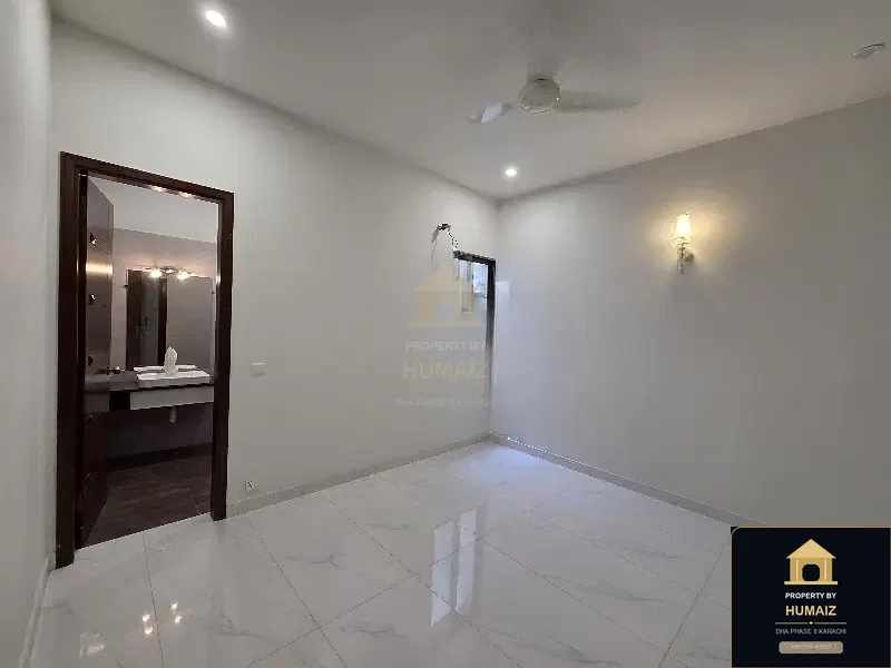100 Sq. Yd. 4-Bedroom Luxury Villa (Basement, 4 Bath, Residence 22) in DHA Phase 8 For Sale in DHA Phase 8 Karachi — Photograph 2