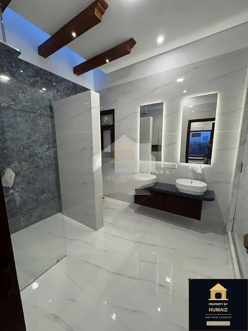 300 Sq. Yd. 5-Bedroom Luxury Villa (Basement, 5 Bath, Residence 2) in DHA Phase 8 For Sale in DHA Phase 8 Karachi — Photograph 6