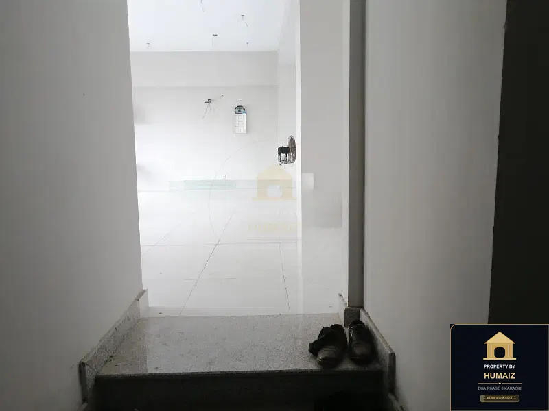 200 Sq. Yd. Commercial Retail Shop (Basement, 2 Bath, Unit 6) on Al-Murtaza Commercial For Rent in DHA Phase 8 Karachi — Photograph 5