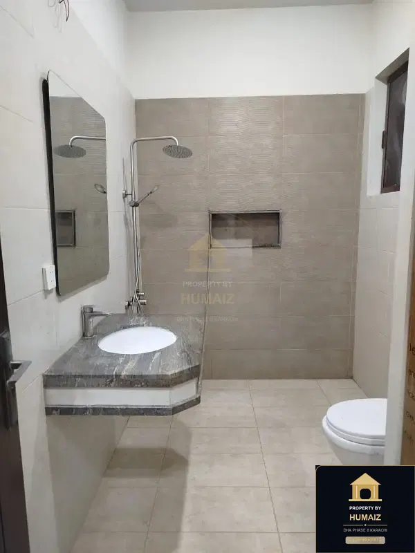 3-Bedroom Upper/Lower Portion (4 Bath, Unit 38) in DHA Phase 8 For Rent in DHA Phase 8 Karachi — Photograph 5
