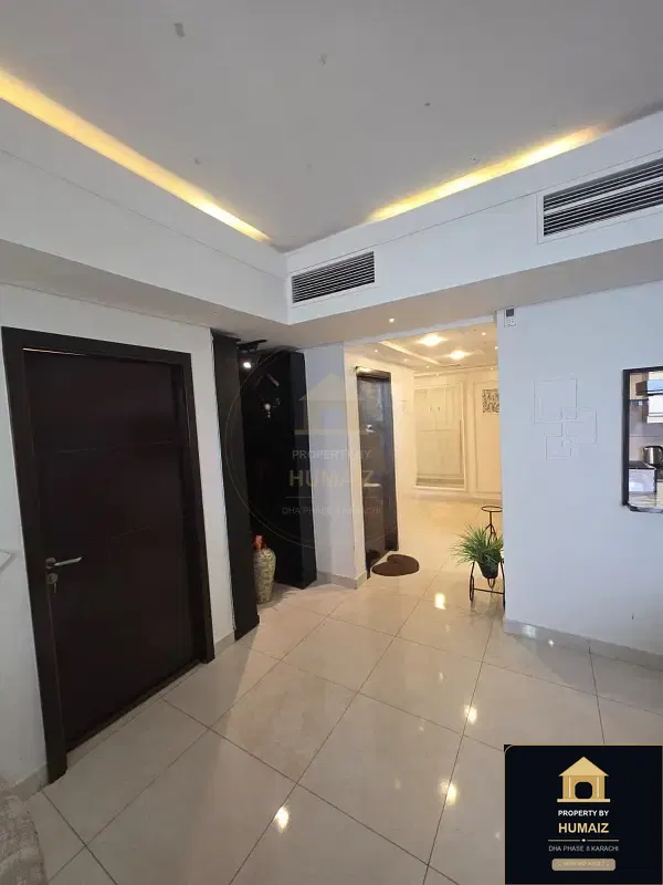 2-Bedroom Luxury Apartment (Sea Facing, 3 Bath, Suite 24) at Pearl Towers For Rent in DHA Phase 8 Karachi — Photograph 5