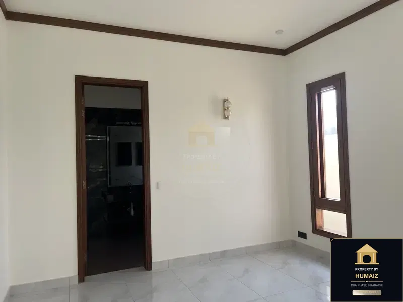 500 Sq. Yd. 6-Bedroom Luxury Villa (West Open, 6 Bath, Residence 121) in DHA Phase 8 For Sale in DHA Phase 8 Karachi — Photograph 11
