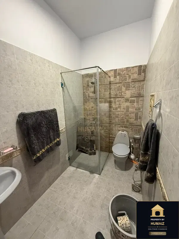 3-Bedroom Luxury Apartment (Sea Facing, 4 Bath, Suite 3) at The Views For Rent in DHA Phase 8 Karachi — Photograph 8