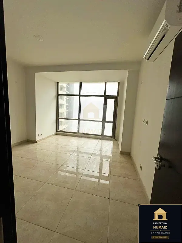 3-Bedroom Luxury Apartment (Sea Facing, 4 Bath, Suite 1) at Reef Towers For Rent in DHA Phase 8 Karachi — Photograph 13