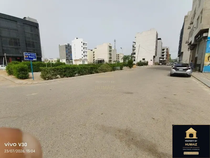 50 Sq. Yd. Commercial Retail Shop (Basement, Unit 2) on Zulfiqar Commercial For Rent in DHA Phase 8 Karachi — Photograph 4