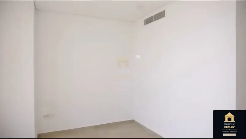 2-Bedroom Luxury Apartment (Sea Facing, 2 Bath, Suite 40) at The Views For Sale in DHA Phase 8 Karachi — Photograph 14