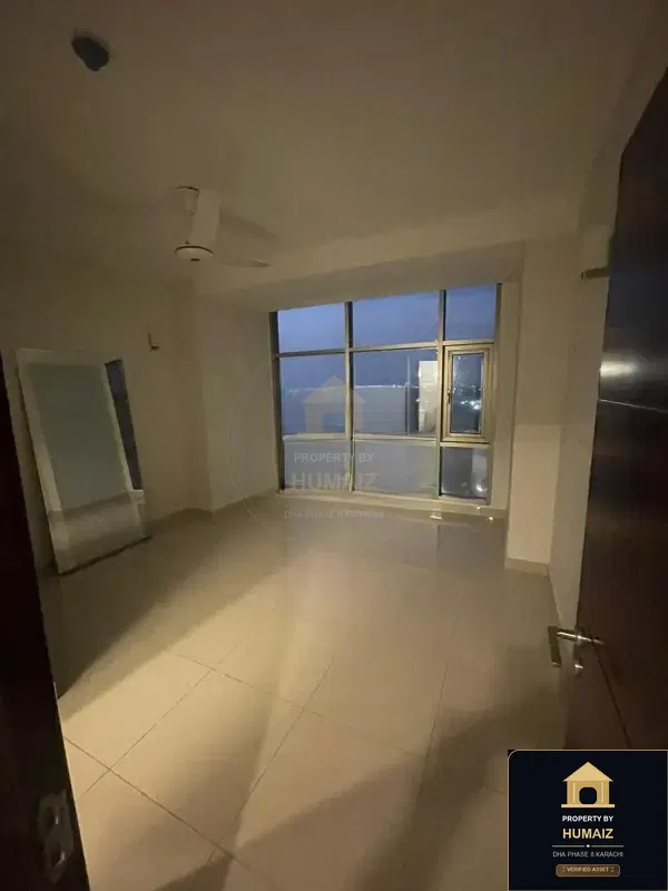 4-Bedroom Luxury Apartment (Sea Facing, 5 Bath, Suite 1) at Reef Towers For Rent in DHA Phase 8 Karachi — Photograph 5