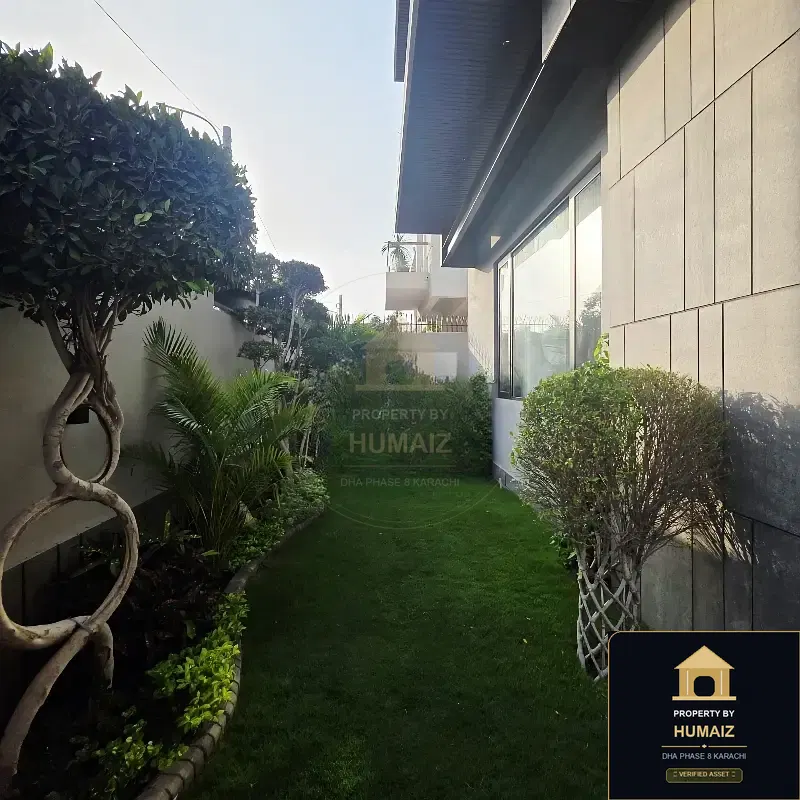 500 Sq. Yd. 6-Bedroom Luxury Villa (Basement, 6 Bath, Residence 4) on Zulfiqar Commercial For Sale in DHA Phase 8 Karachi — Photograph 18