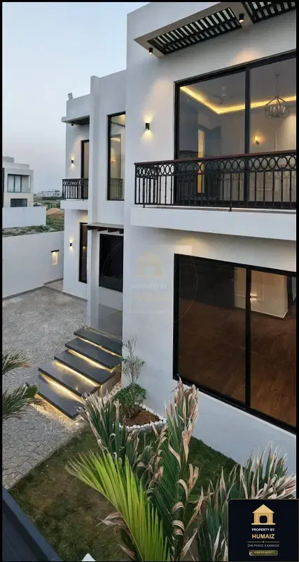 500 Sq. Yd. 5-Bedroom Luxury Villa (West Open, 6 Bath, Residence 2) in Khayaban-e-Sahil For Sale in DHA Phase 8 Karachi — Photograph 5