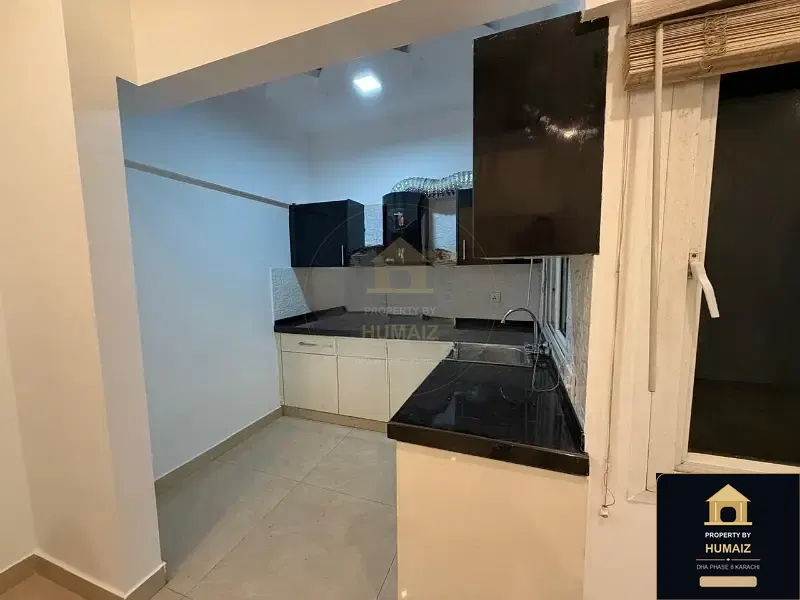 2-Bedroom Luxury Apartment (2 Bath, Suite 4) on Al-Murtaza Commercial For Rent in DHA Phase 8 Karachi — Photograph 4