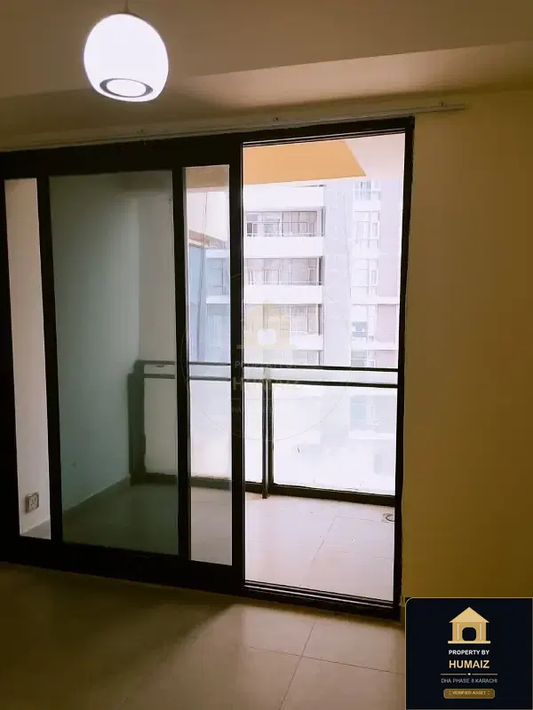 2-Bedroom Luxury Apartment (Sea Facing, 2 Bath, Suite 5) at Coral Towers For Rent in DHA Phase 8 Karachi — Photograph 11