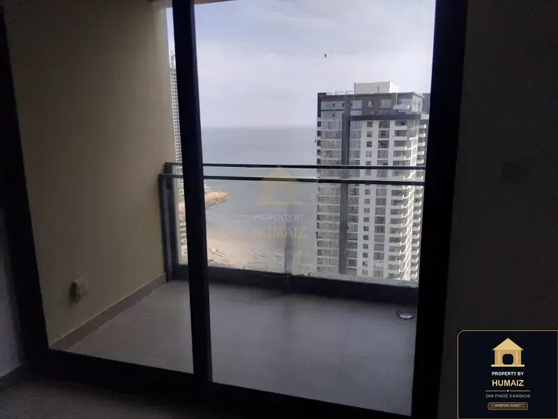 4-Bedroom Luxury Apartment (Sea Facing, 4 Bath, Suite 11) at Coral Towers For Sale in DHA Phase 8 Karachi — Photograph 10