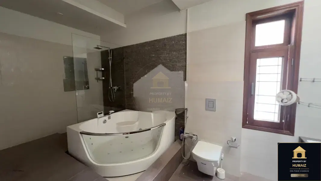 1,000 Sq. Yd. 4-Bedroom Luxury Villa in DHA Phase 8 For Rent in DHA Phase 8 Karachi — Photograph 19