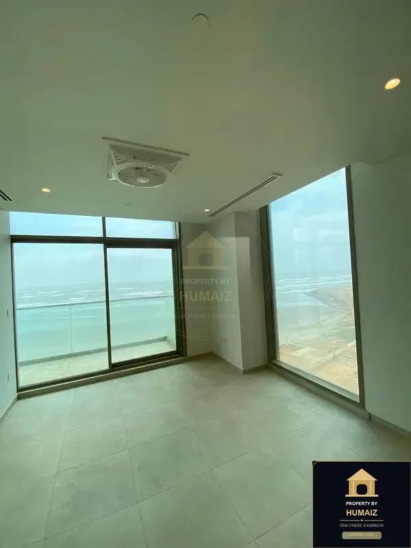 2-Bedroom Luxury Apartment (Sea Facing, 3 Bath, Suite 25) at The Views For Rent in DHA Phase 8 Karachi — Photograph 17