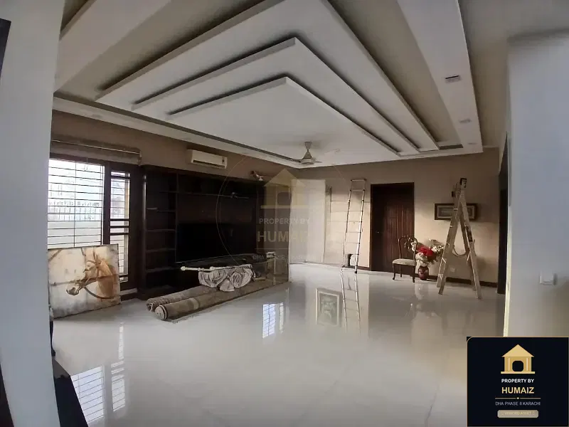 500 Sq. Yd. 5-Bedroom Luxury Villa (Basement, 6 Bath, Residence 9) in DHA Phase 8 For Rent in DHA Phase 8 Karachi — Photograph 4