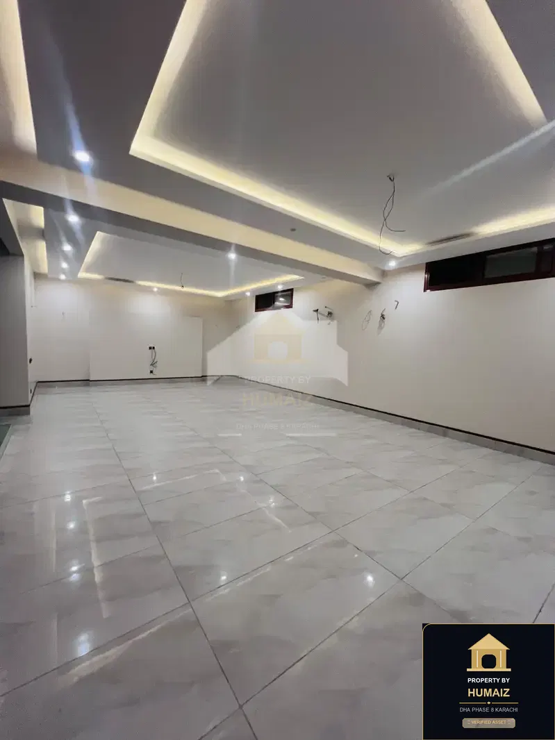 500 Sq. Yd. 6-Bedroom Luxury Villa (West Open, 6 Bath, Residence 67) in DHA Phase 8 For Sale in DHA Phase 8 Karachi — Photograph 27