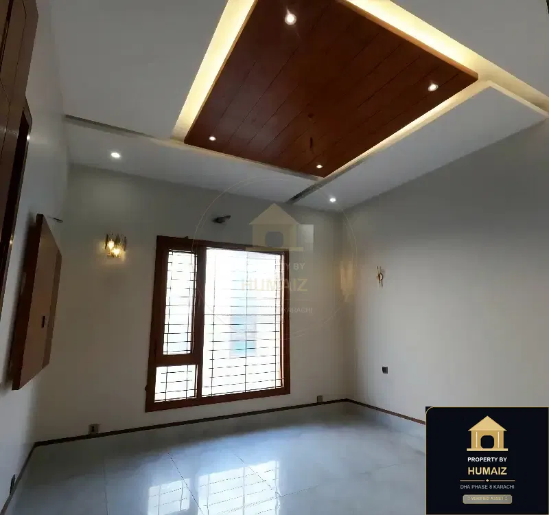 500 Sq. Yd. 5-Bedroom Luxury Villa (Basement, 5 Bath, Residence 7) in Zone A For Sale in DHA Phase 8 Karachi — Photograph 11